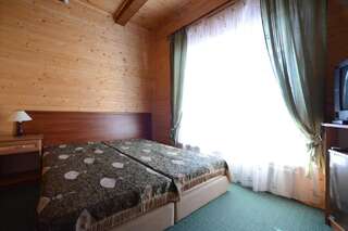 Загородные дома Cottage Kurshevel Славское Двухместный номер Делюкс с 1 кроватью или 2 отдельными кроватями-4